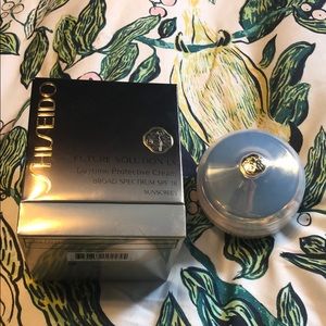 Shiseido Future Solution LX Daytime Cream